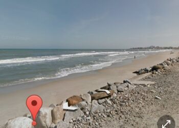 Bombeiros retomam buscas por jovem desaparecido em Matinhos