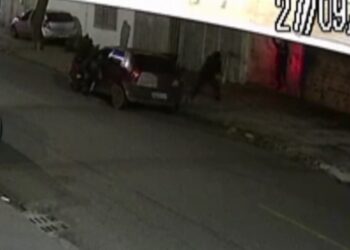 Divisão de Homicídios divulga imagem de homicídio no Sítio Cercado; mulher pode ter morrido por dívida de R$ 800,00