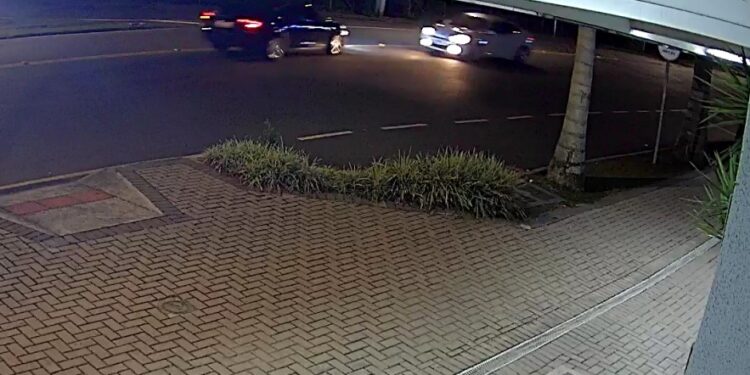 Motorista bêbado na contramão provoca acidente no Campo Comprido em Curitiba, veja o vídeo