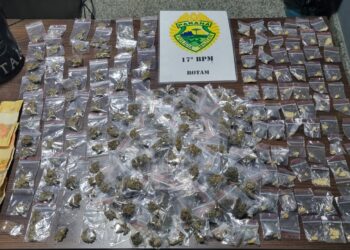 ROTAM detém traficante e apreende grande quantidade de entorpecentes em Fazenda Rio Grande