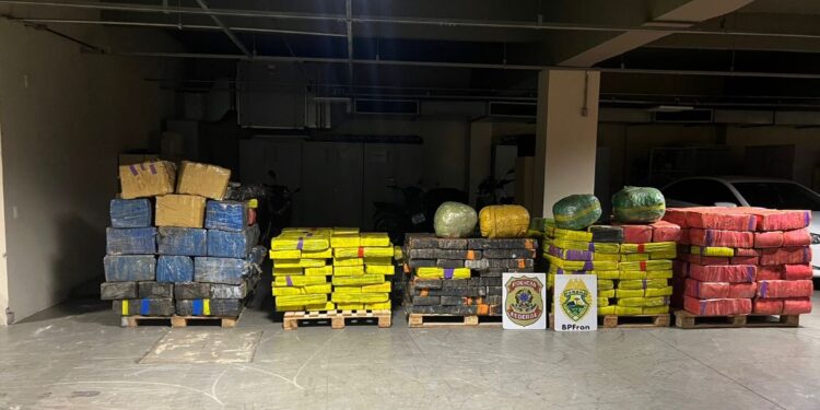 Polícia Militar apreende quase quatro toneladas de drogas