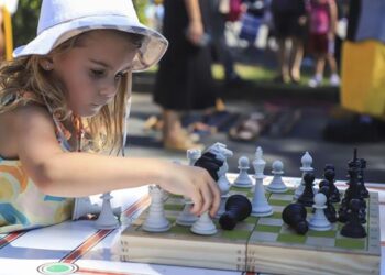 Fim de semana tem corrida, piscina e brincadeiras ao ar livre em Curitiba; tudo de graça
