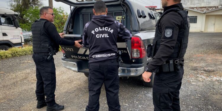 Polícia Civil prende criminoso em São José dos Pinhais que aterrorizou em assalto nos Campos Gerais