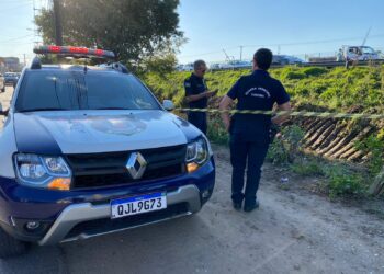 Corpo é encontrado em valeta no Uberaba em Curitiba
