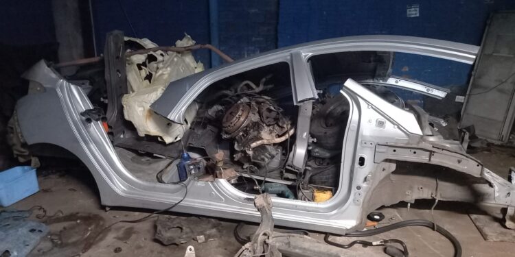 RONE estoura desmanche de veículos em São José dos Pinhais