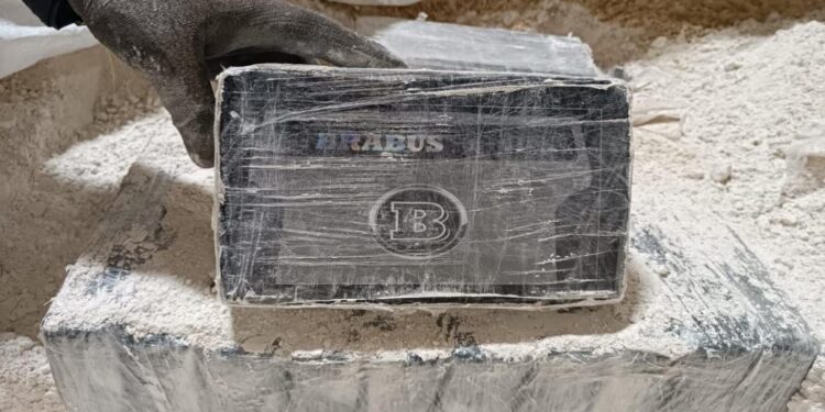 Receita Federal e PF realizam maior apreensão de cocaína em Santa Catarina deste ano