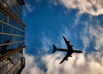 Passageiro é detido após alegar que estava com artefato explosivo durante voo com destino a Cascavel