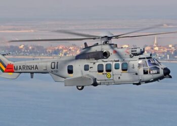 Helicóptero da Marinha cai durante treinamento em Formosa