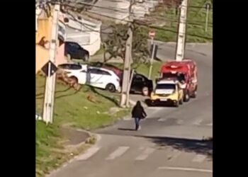 Professora é agredida a coronhadas em assalto quando chegava em escola em Colombo