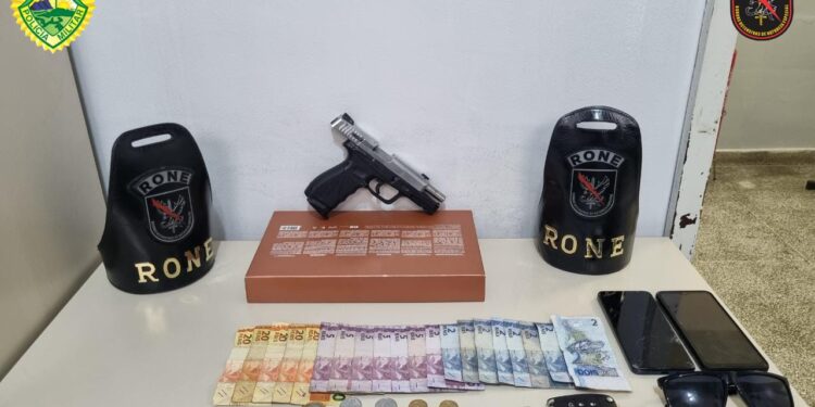RONE prende casal que realizou vários assaltos em Curitiba e região metropolitana