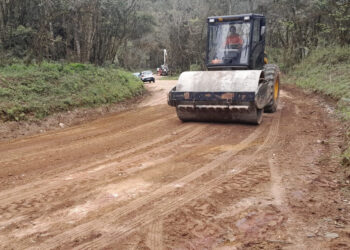 Estrada do Cerne recebe serviços de conservação em Campo Largo