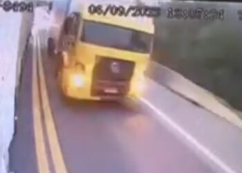 Câmeras registram caminhoneiro quase provocando acidente na BR-116, veja o vídeo