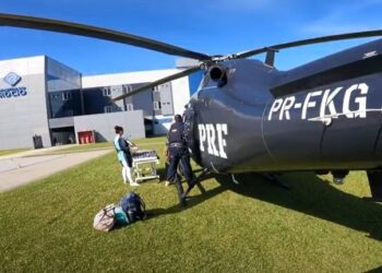 PRF participa de remoção de bebê com suporte por incubadora até o Hospital do Rocio em Campo Largo (PR)