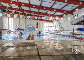 No Dia das Crianças, Prefeitura de Curitiba abre as piscinas para os curitibinhas brincarem