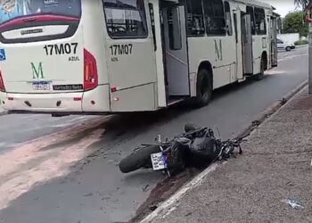 Motociclista fica gravemente ferido em acidente na Rodovia João Leopoldo Jacomel