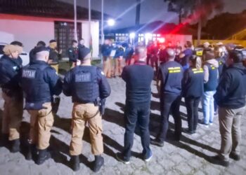 Operação conjunta coibe atividades ilícitas em Colombo