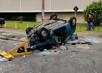 Dupla tenta fugir da PM e se envolve em grave acidente na Rodovia João Leopoldo Jacomel