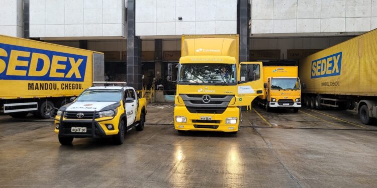 PMPR inicia escolta das provas do ENEM, visando garantir a segurança e integridade das avaliações