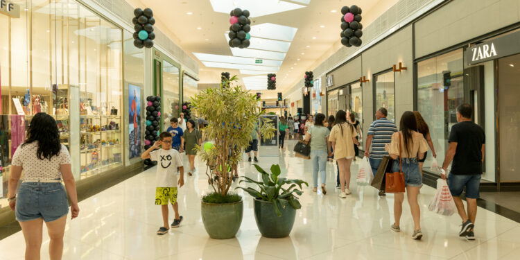 Black Friday: shopping oferece descontos de até 70% e sorteia 30 airfryers