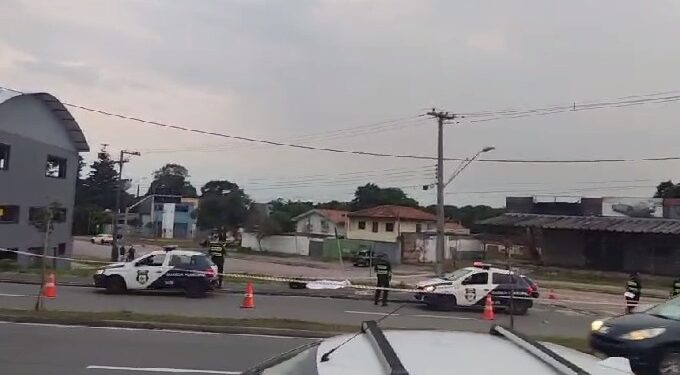 Motociclista morre em acidente na Linha Verde, em Curitiba
