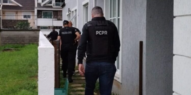 Polícia Civil do Paraná realiza operação contra influenciadores que divulgaram o jogo do Tigrinho