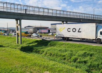 Mulher morre em acidente no Contorno Leste, em Curitiba