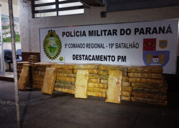 Após perseguição, PM apreende meia tonelada de maconha no Paraná