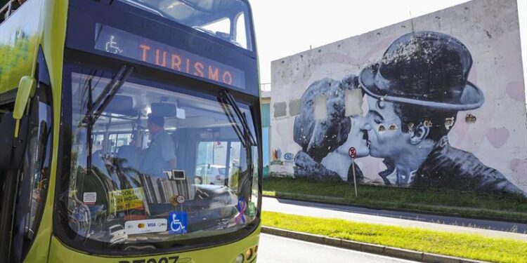 Aproveite os últimos dias para circular por Curitiba na Linha Turismo com a tarifa de R$ 6
