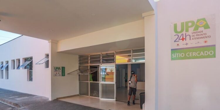 Revitalizada, UPA Sítio Cercado é reaberta para atendimentos