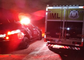 Criminoso tornozelado rouba carro e tomba em confronto com a CHOQUE em Curitiba