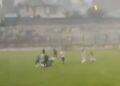 Raio atinge jogadores durante partida de futebol e jovem morre, no Paraná