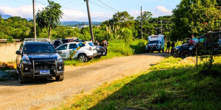 Líder de facção criminosa tomba em confronto com a RONE na RMC