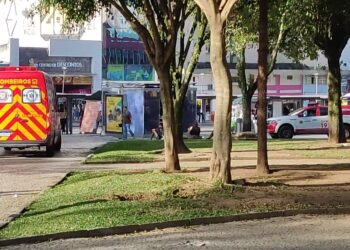 Briga de moradores de rua na Praça Rui Barbosa termina com um esfaqueado