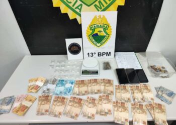 Policiais militares apreendem drogas e dinheiro em apartamento no Portão