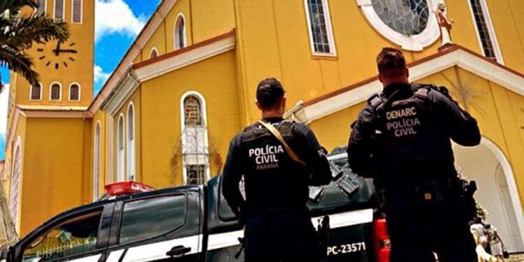 PCPR prende oito pessoas em operação contra grupo criminoso ligado ao tráfico de drogas
