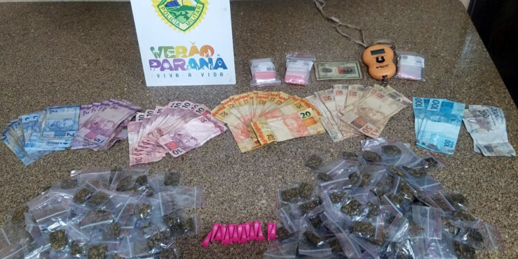 Denúncia anônima leva a apreensão de cocaína e maconha em Pontal do Paraná