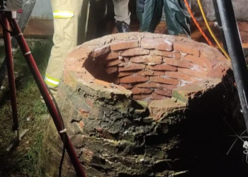 Durante buscas por amigo, homem sente forte cheiro, aciona polícia e dois corpos são encontrados em poço, no Paraná