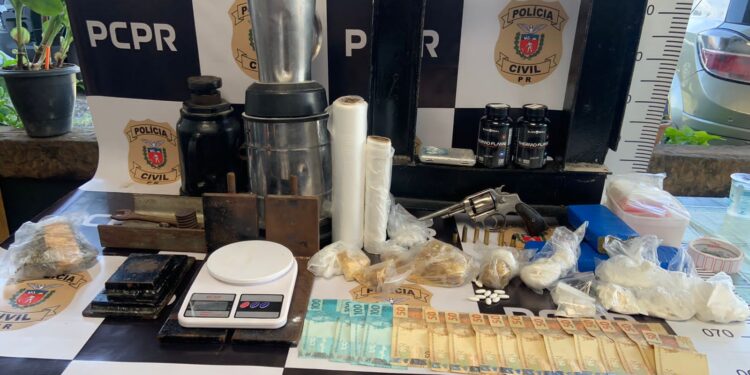 PCPR cumpre mandado de prisão por homicídio tentado e descobre laboratório de drogas
