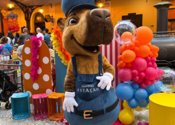 Bailinho de Carnaval gratuito é neste sábado (03/02), no Shopping Estação