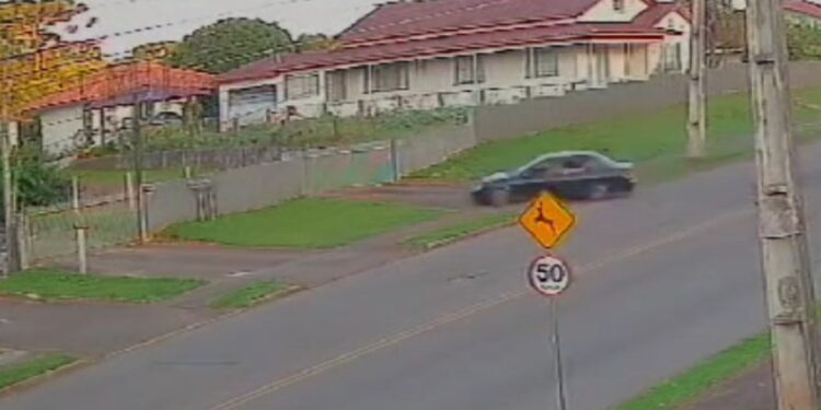 Câmera de segurança registrou acidente impressionante no Umbará, veja o vídeo