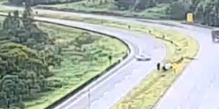 Veja o vídeo: PRF detalha atropelamento envolvendo policial em atendimento de acidente