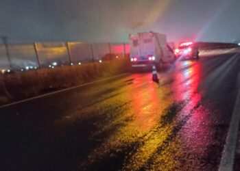 Motociclista perde a vida ao colidir contra barreira de concreto na BR-277