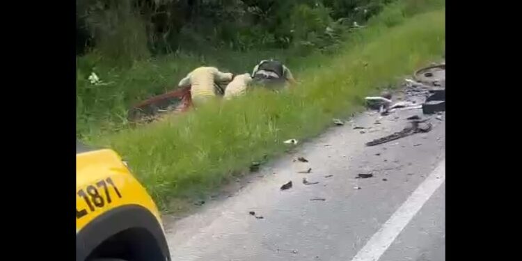 Ex-policial civil que foi exonerado se envolve em grave acidente e duas pessoas morrem