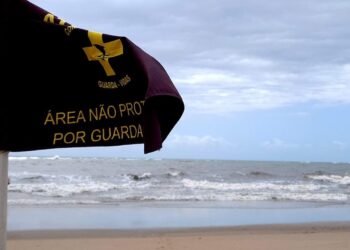 Corpo de homem é encontrado na praia de Matinhos