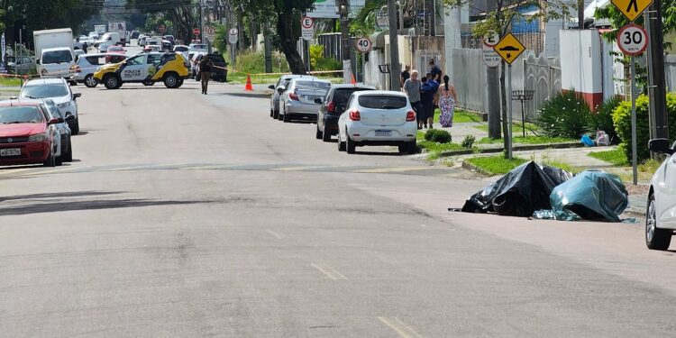 Motociclista que morreu ao se enroscar em fios caídos é identificado