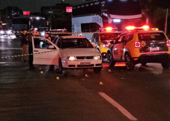 Fuga e confronto na Linha Verde termina com um preso e outro morto em confronto com a PM