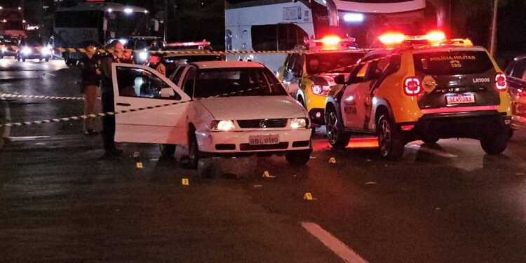 Fuga e confronto na Linha Verde termina com um preso e outro morto em confronto com a PM
