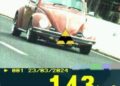 Fusca é flagrado a 143 km/h em trecho de 70 km/h no Paraná