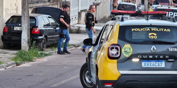 Rapaz é executado a tiros na Vila Barigui