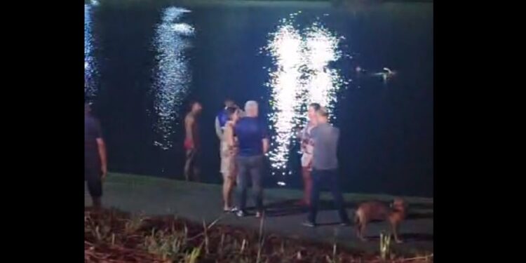 Homem morre afogado após tentar atravessar lago na RMC por causa de aposta